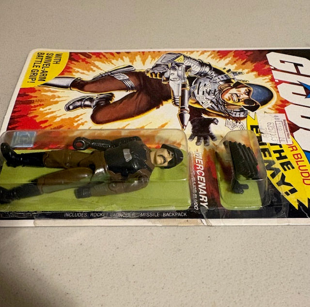 1983 Hasbro G.I. Joe Major Bludd Figure MOC with tape on Bubble