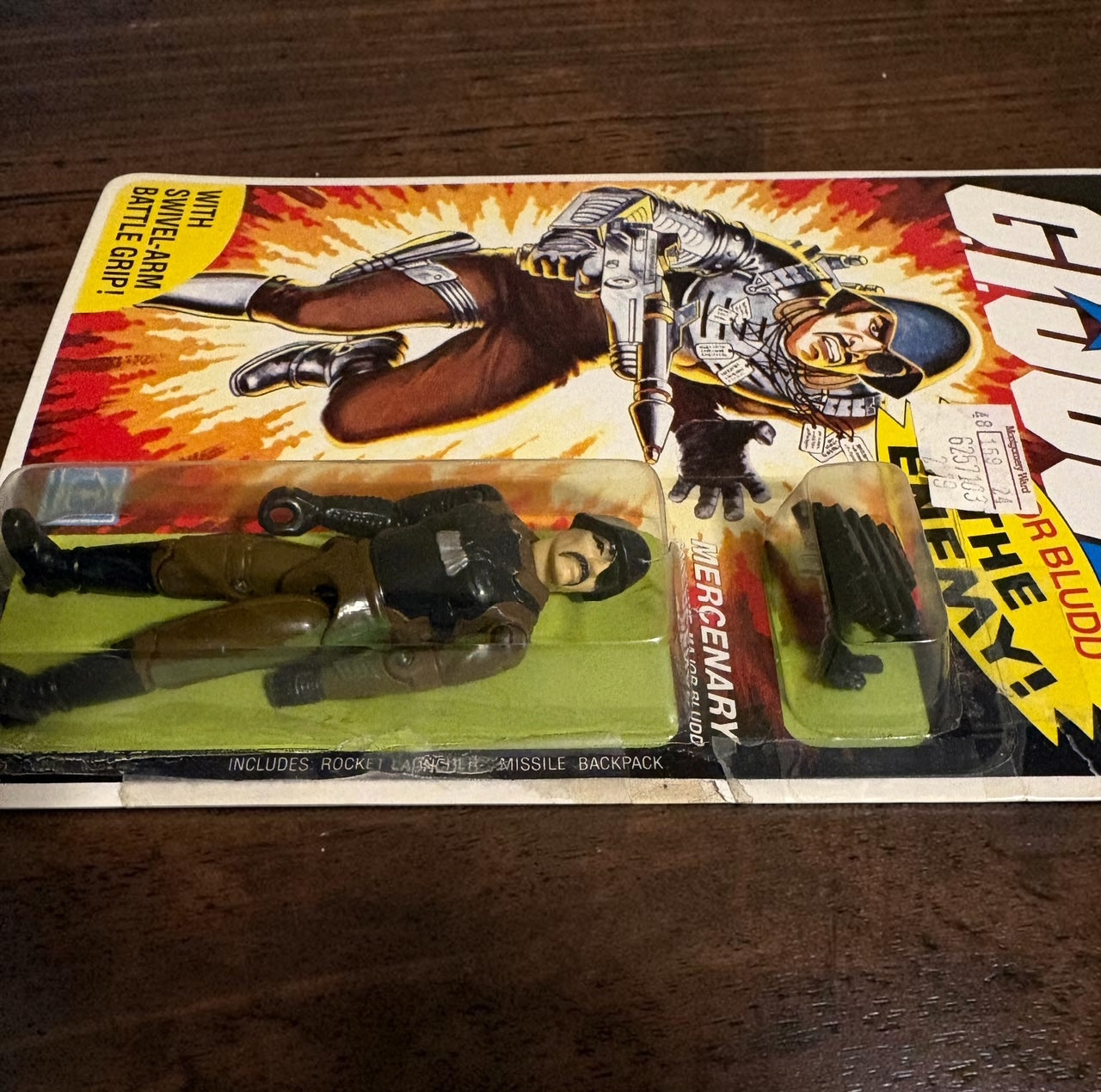 1983 Hasbro G.I. Joe Major Bludd Figure MOC with tape on Bubble